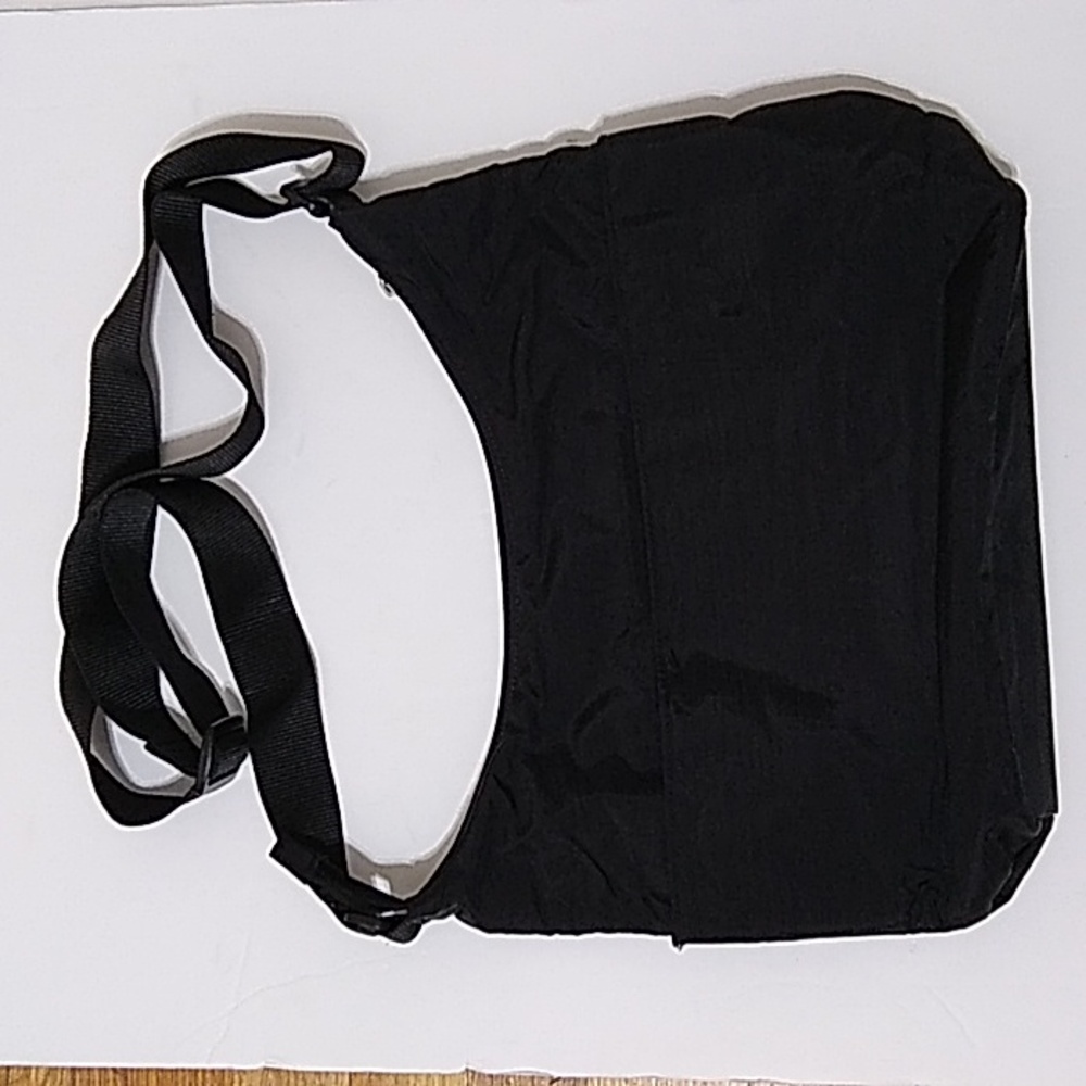 Baggallini Black Nylon Bag